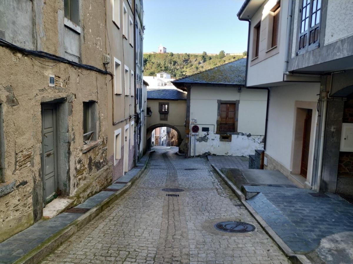 Calle Olavarrieta 16 Bajo Luarca Luaran gambar